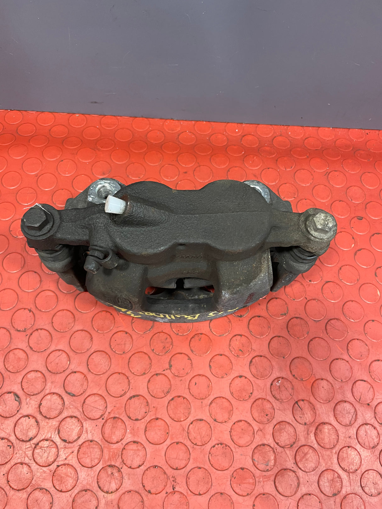 Ford Transit Custom FRONT BRAKE CALIPER w/ CARRIER Driver's Side 2.2 O/S 2013-2016 P/N W08365AG