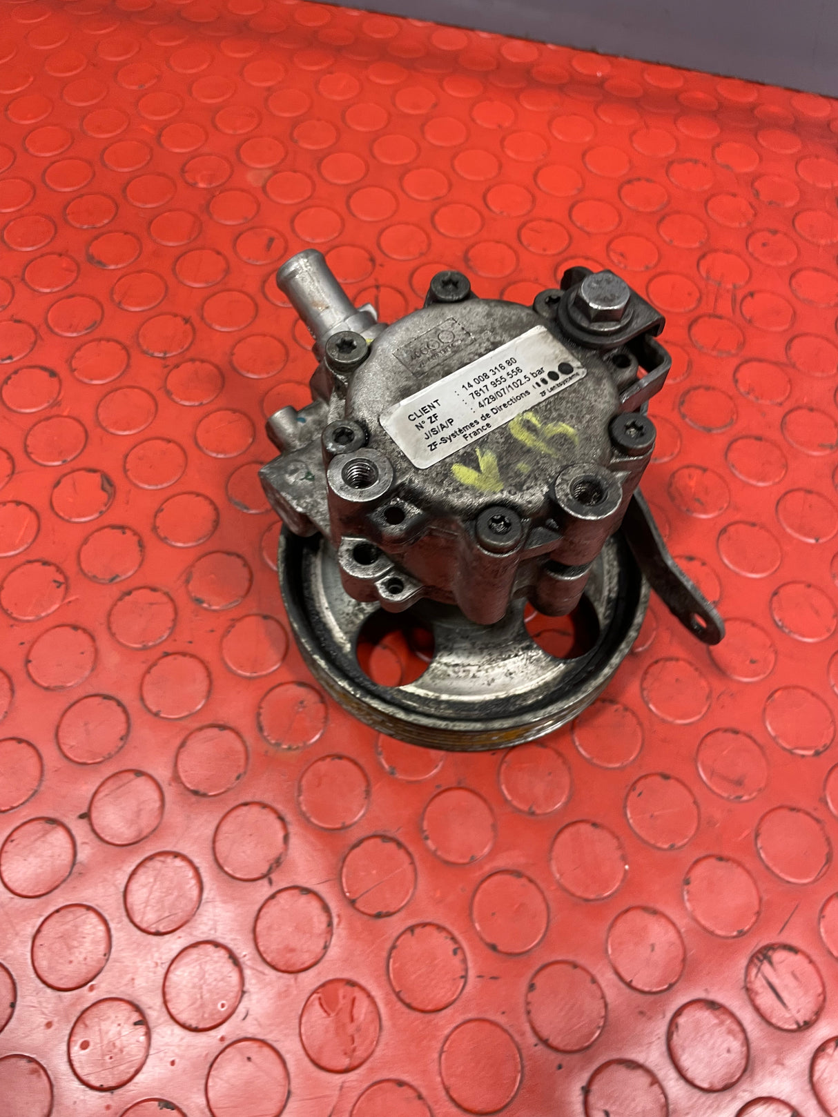 Citroen Berlingo/Peugeot Partner POWER STEERING PUMP 2008-2011 P/N 9637000880