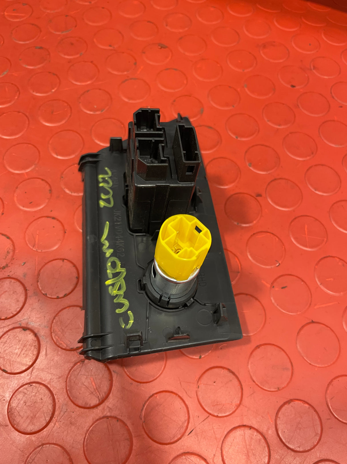 Ford Transit Custom USB SOCKET PORT 2022 (4X2 Pins) P/N JK2T14F014AC