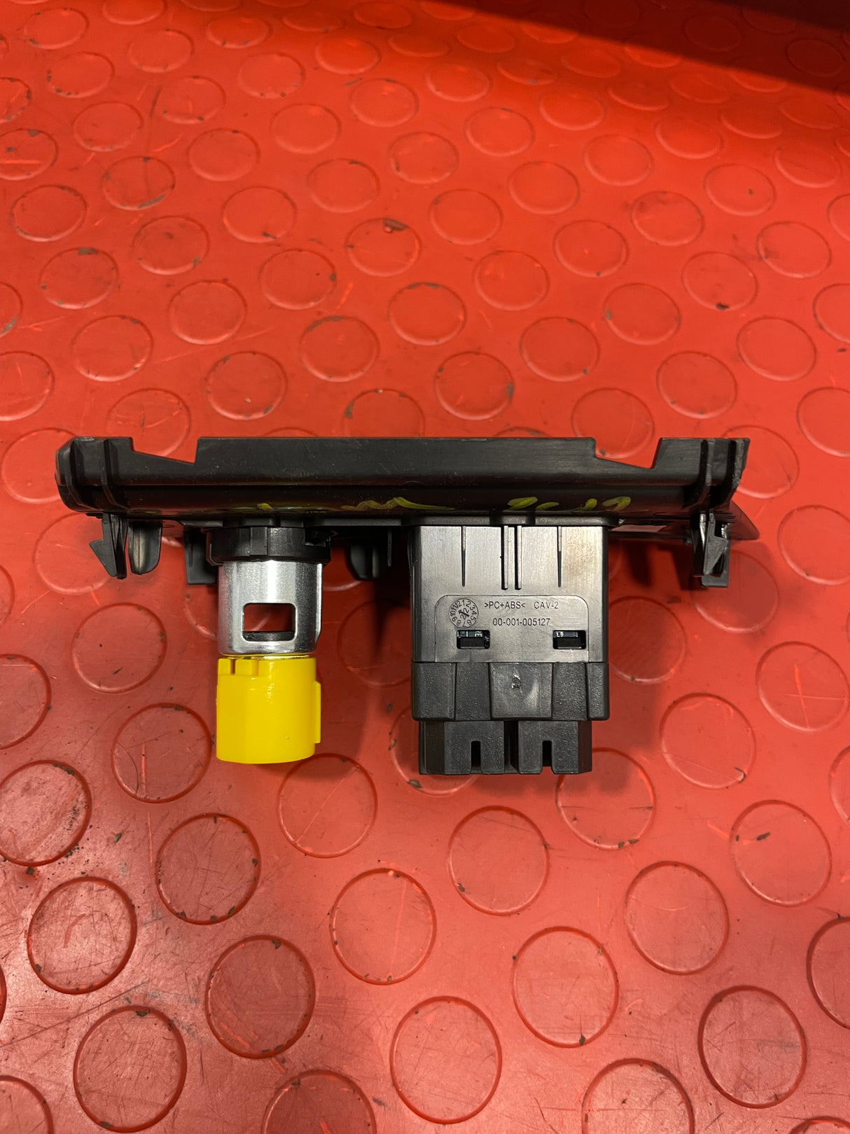 Ford Transit Custom USB SOCKET PORT 2022 (4X2 Pins) P/N JK2T14F014AC