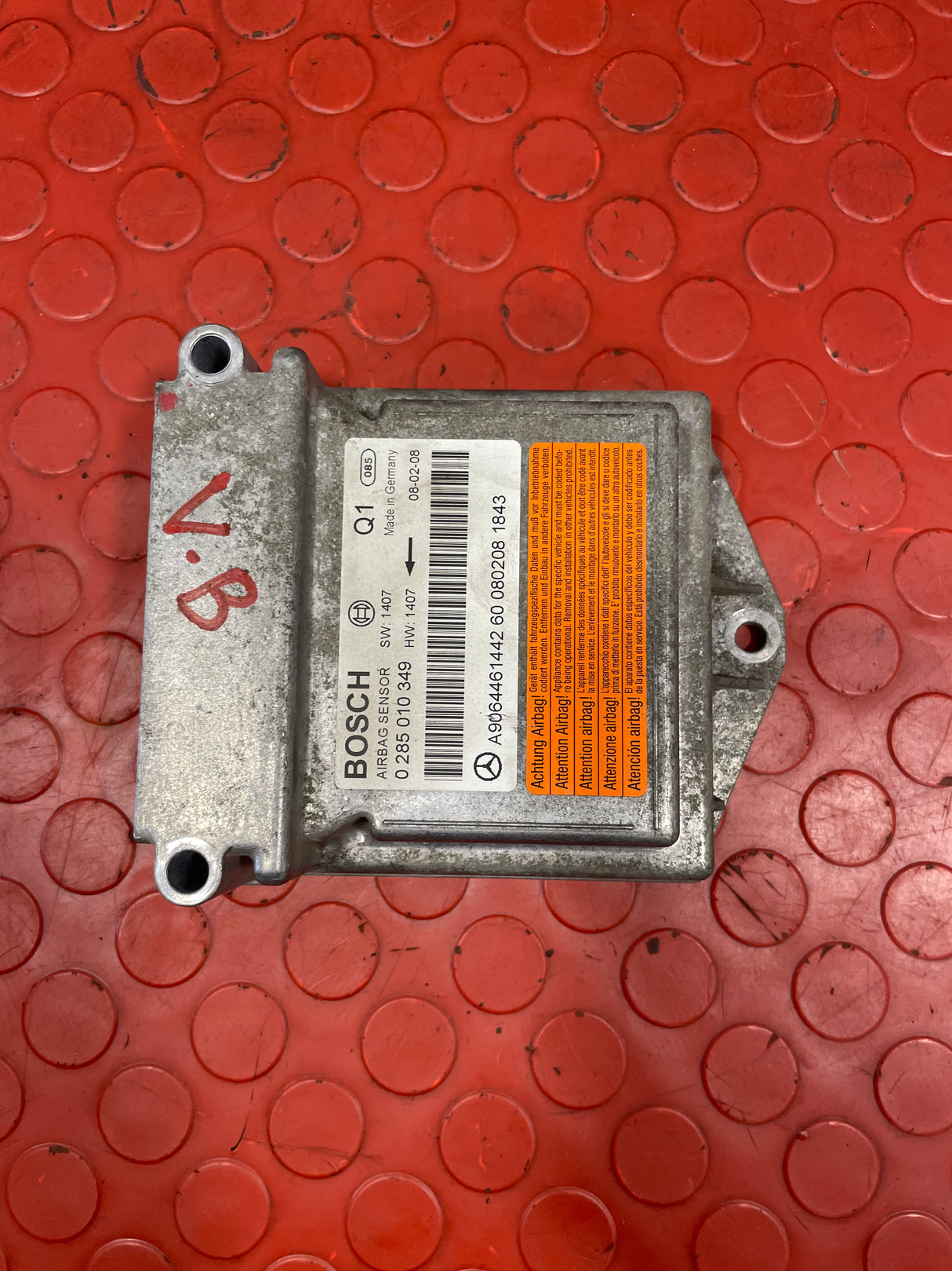 Mercedes Sprinter AIRBAG SENSOR/AIRBAG CONTROL MODULE P/N A9064461442