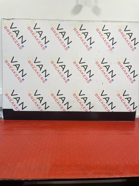 Citroen Dispatch/ Peugeot Expert/ Toyota Proace/ Vauxhall Vivaro PASSENGER SIDE SLIDING DOOR RAIL TRIM (Black) 2019-2023  P/N 9808384180