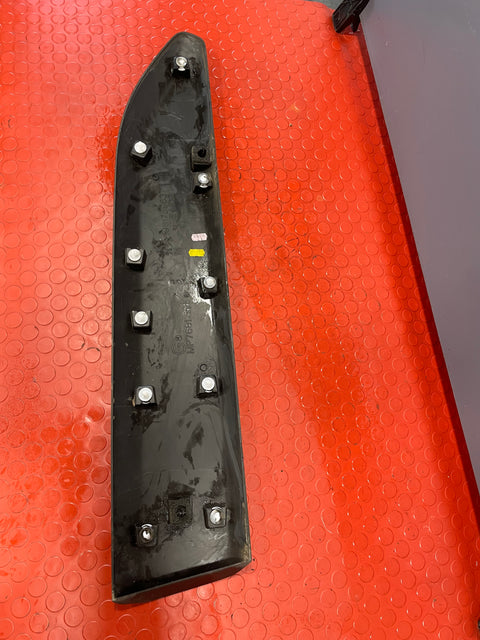 Citroen Berlingo/Vauxhall Combo/Peugeot Partner/Proace City DOOR MOULDING FRONT PASSENGER SIDE 2019-2024  P/N 9817696377