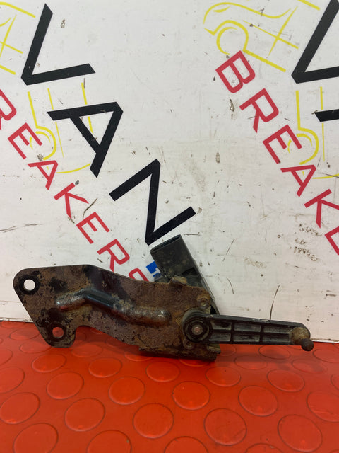 Nissan Navara MK3 REAR HEIGHT SENSOR 2015-2020 P/N 538204JV0A