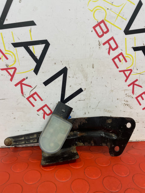 Nissan Navara MK3 REAR HEIGHT SENSOR 2015-2020 P/N 538204JV0A