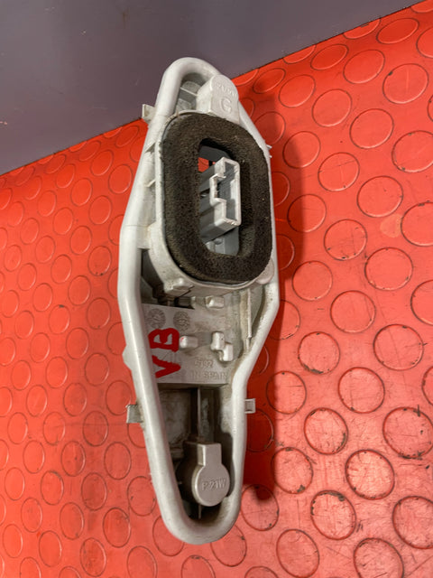 Citroen Berlingo/Peugeot Partner TAIL LIGHT BULB HOLDER Passenger's Side 2008-2018 for P/N 9680608080