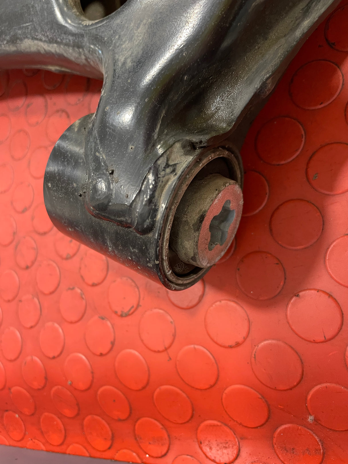 Mercedes Sprinter WISHBONE FWD 2019 Passenger's Side P/N A91033300051