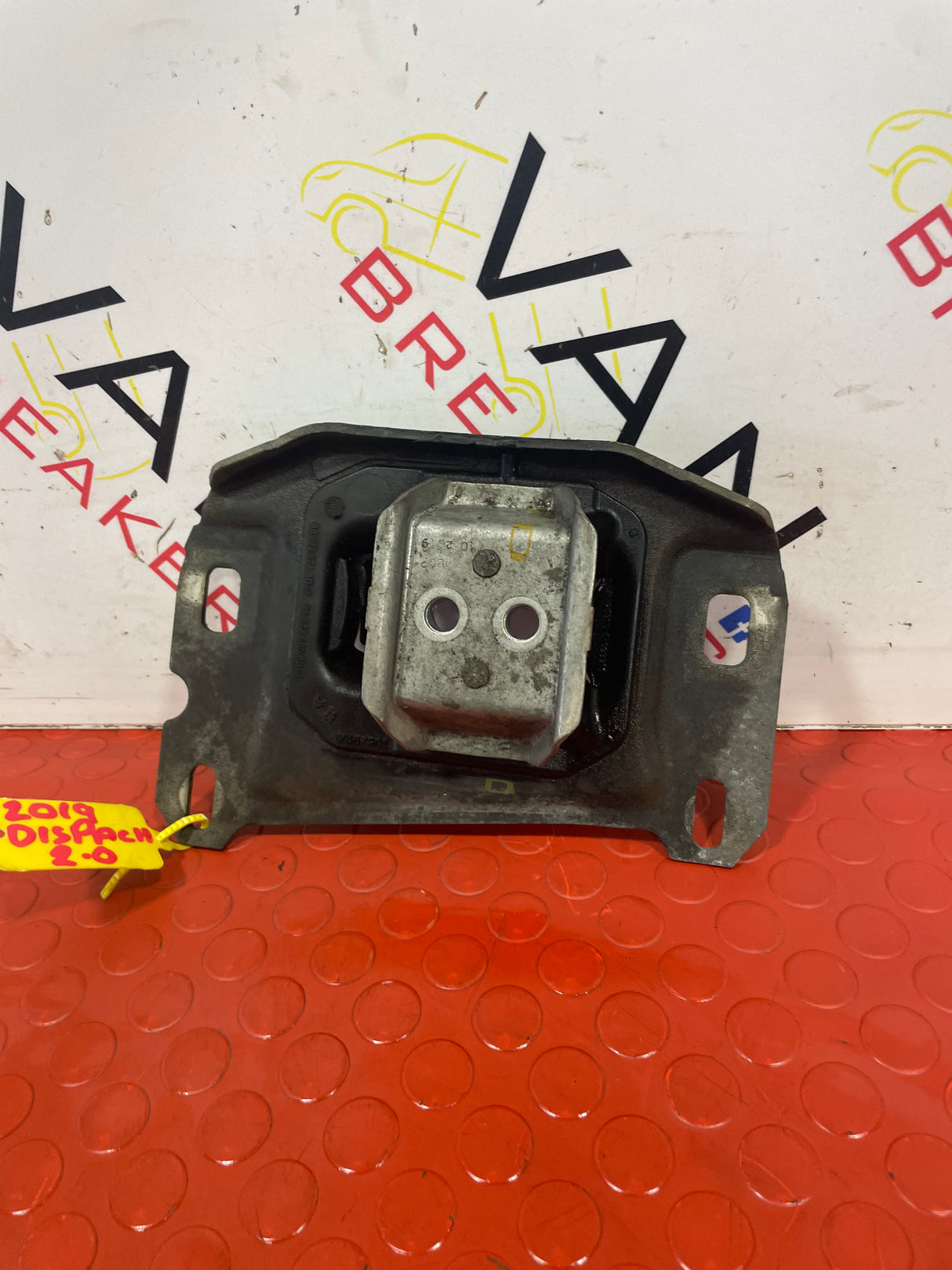 Citroen Dispatch/Peugeot Expert/Vauxhall Vivaro/Toyota Proace/Fiat Scudo GEARBOX MOUNT 2.0 2016-2024 P/N 9821257480