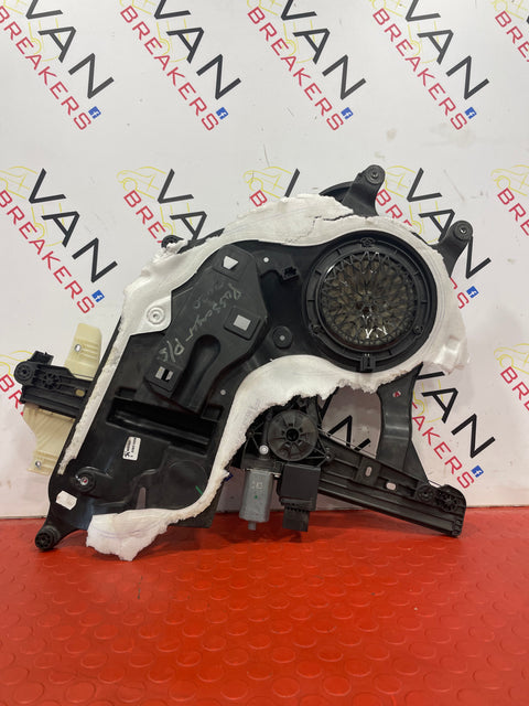 Peugeot Partner/Citroen Berlingo Mk3 PASSENGER SIDE FRONT WINDOW MOTOR 2019-2024 P/N 9830335880
