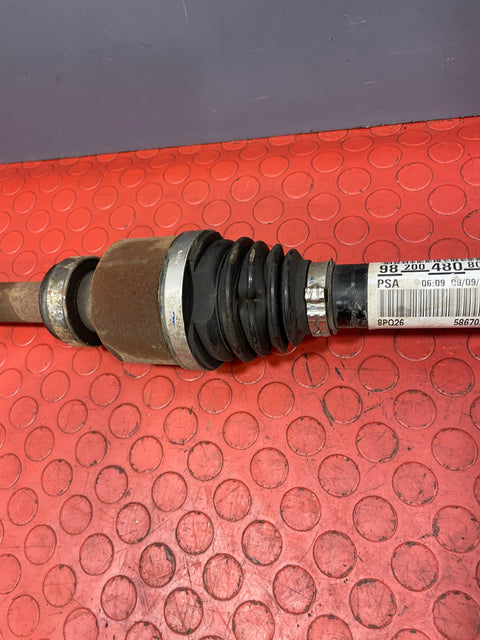 Vauxhall Vivaro/Citroen Dispatch/Peugeot Expert/Toyota Proace/Fiat Scudo DRIVE SHAFT Driver's Side 1.5 2016-2024 P/N 9820048080 - 2