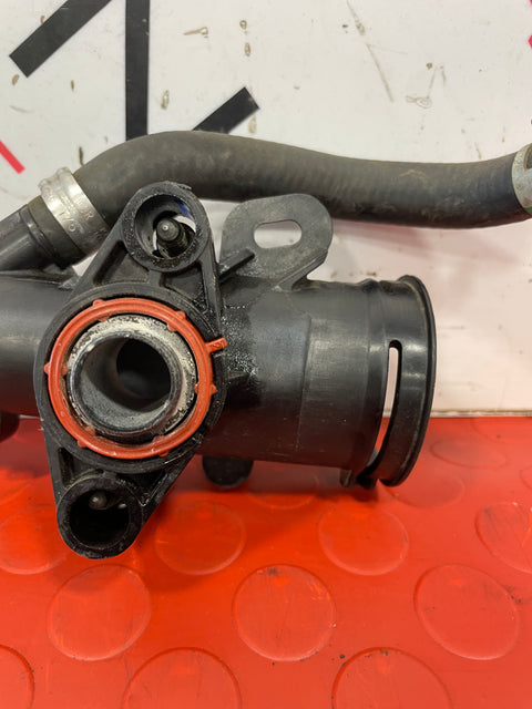Citroen Berlingo/Peugeot Partner Vauxhall Combo Toyota Proace City COOLANT BLOCK WATER PIPE 1.5 HDI P/N Z12002105
