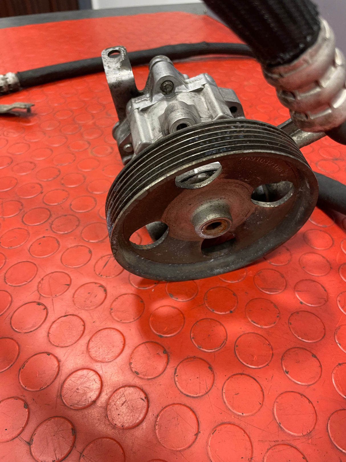 Citroen Relay/Peugeot Boxer/Fiat Ducato POWER STEERING PUMP 2008-2016 P/N 9805820980