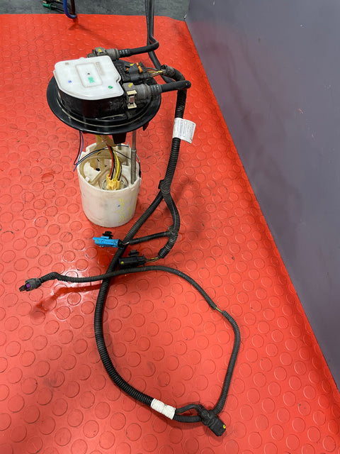 Citroen Berlingo/Peugeot Partner FUEL SENDER UNIT  w/ HOSE & WIRE 1.40HARNESS 1.6 2008-2018 P/N 9811298780 - 1