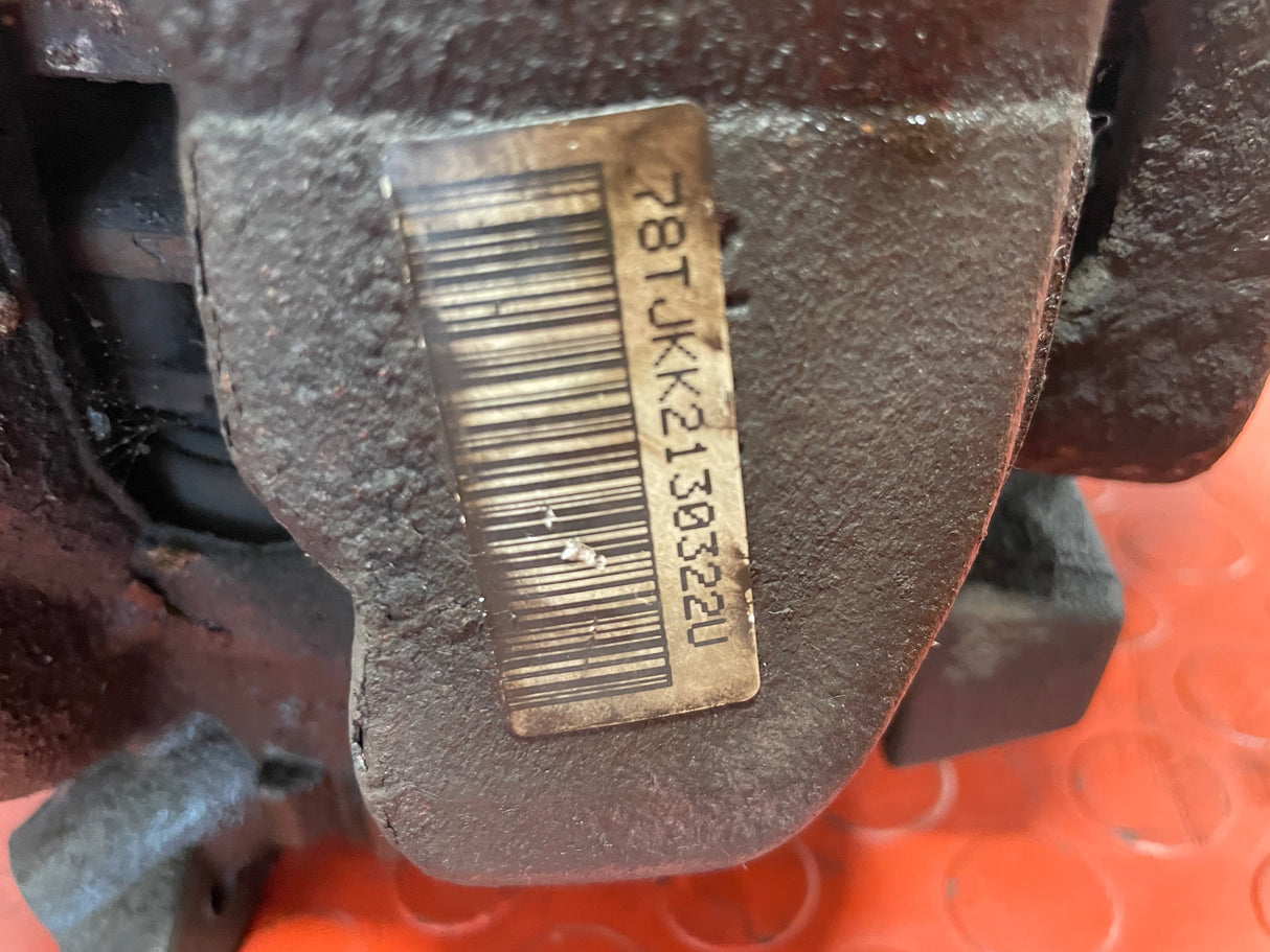 Citroen Berlingo/Peugeot Partner/Vauxhall Combo/Toyota Proace City FRONT WHEEL HUB & BRAKE SET W/ ABS SENSOR Driver's Side 2019-2024 R/N 9830798880 - 1 / 9810728280