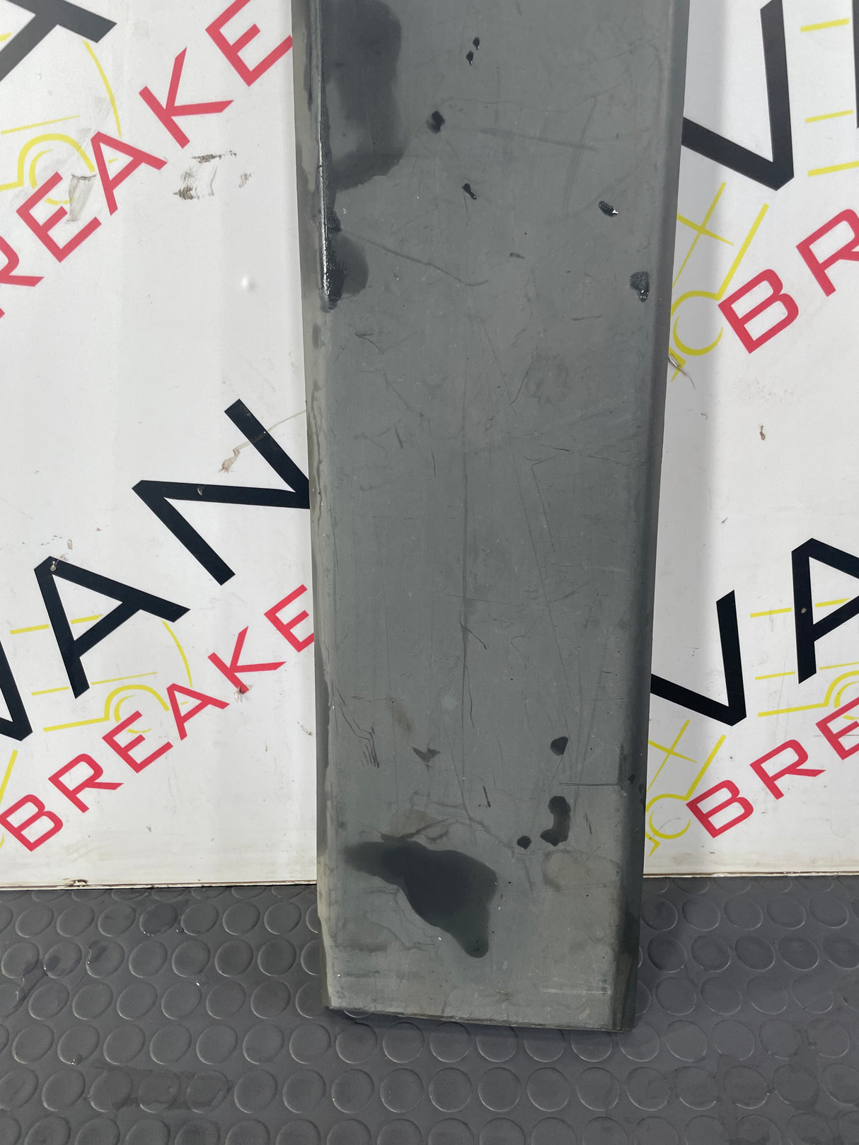 Citroen Relay/ Peugeot Boxer/ Fiat Ducato SLIDING DOOR STRIP 06-22 P/N 1306606070