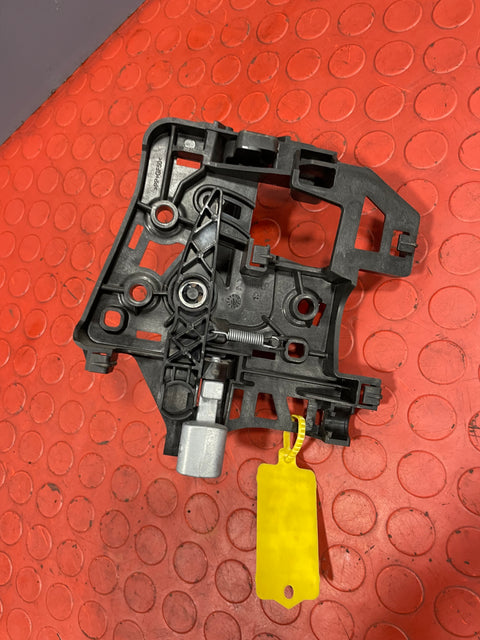 Peugeot Partner/Citroen Berlingo REAR INNER DOOR HANDLE 2008-2018 P/N 9812093480 / 9812093680