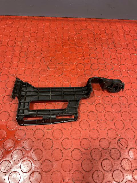 Citroen Berlingo/Peugeot Partner/Vauxhall Combo/Toyota Proace City ECU BRACKET 2019-2024 P/N 9808674780