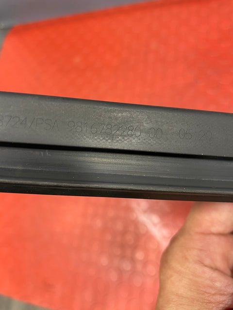 Citroen Berlingo/Peugeot Partner FRONT AIR INTAKE GRILL RUBBER SEAL 2008 >on P/N 9816782280