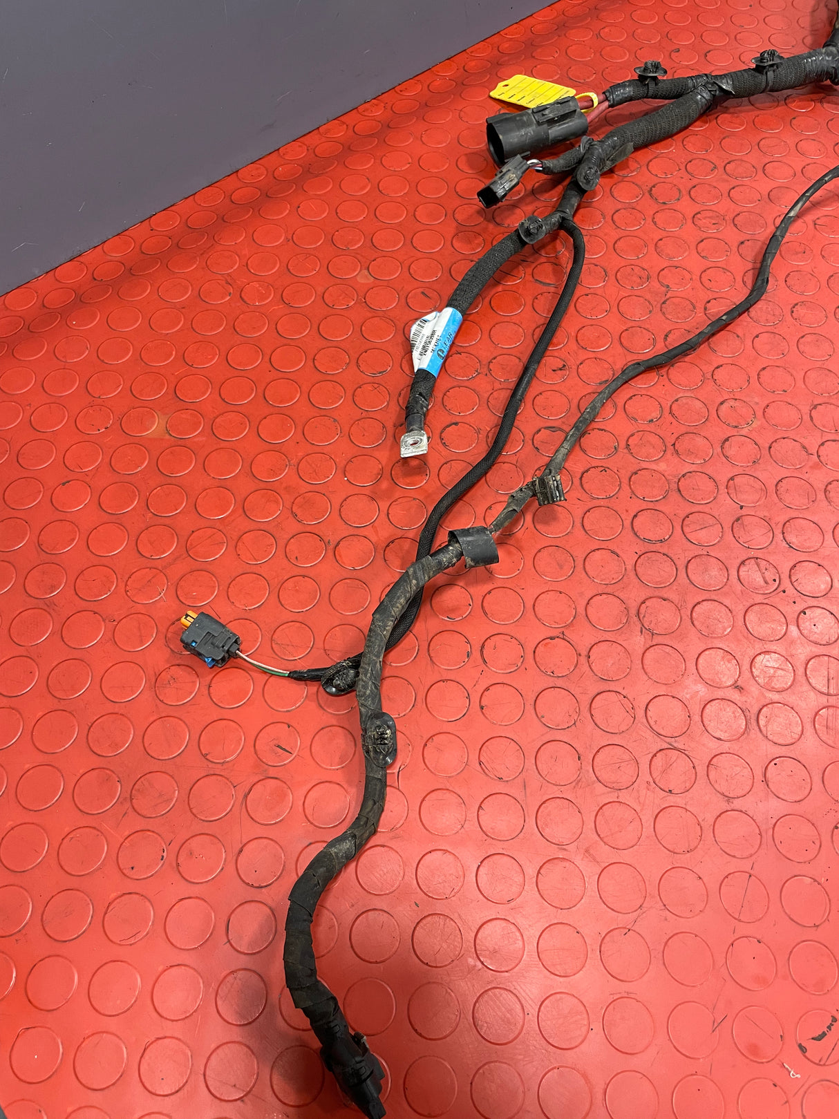 Renault Trafic/Nissan NV300 ENGINE LOOM/ENGINE WIRING HARNESS 2019-2025 P/N 240758398R