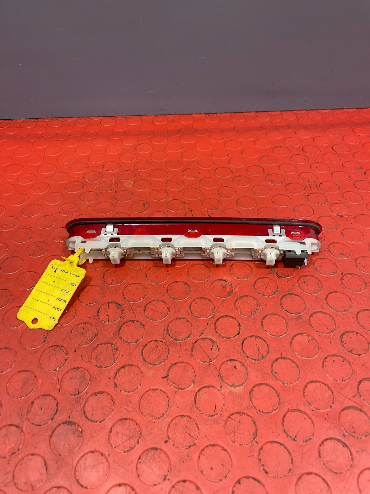 Vauxhall Vivaro/Citroen Dispatch/Peugeot Expert/Totoya Proace/Fiat Scudo REAR LED TAILGATE BRAKE LIGHT 2016-2024 P/N 9811325980