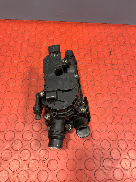 Vauxhall Vivaro/Peugeot Expert/Citroen Berlingo/Dispatch/Toyota Proace/Fiat Scudo THERMOSTAT HOUSING 1.6 BlueHDi 8V 2016-2024 P/N 9803549480