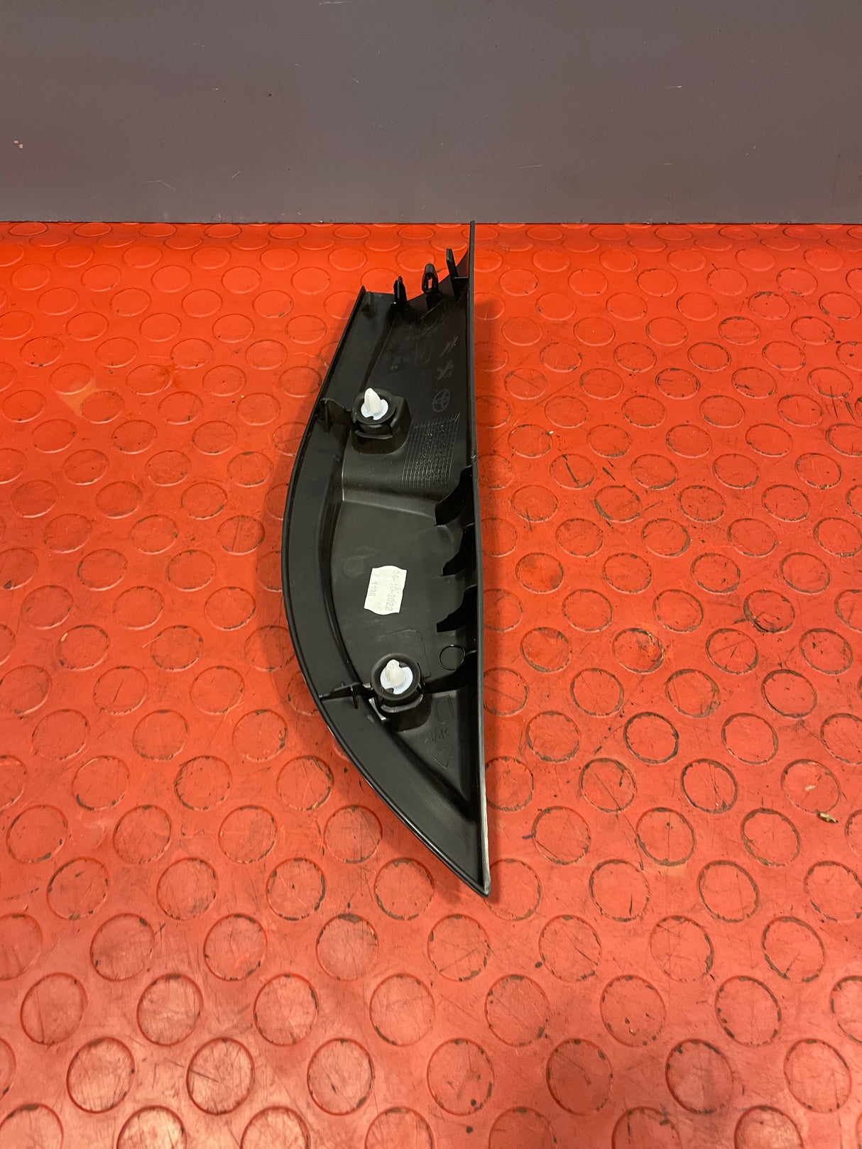 Vauxhall Vivaro/Citroen Dispatch/Peugeot Expert/Toyota Proace/Fiat Scudo INTERIOR WINDOW TRIM Driver's Side 2016-2024 P/N 98089934