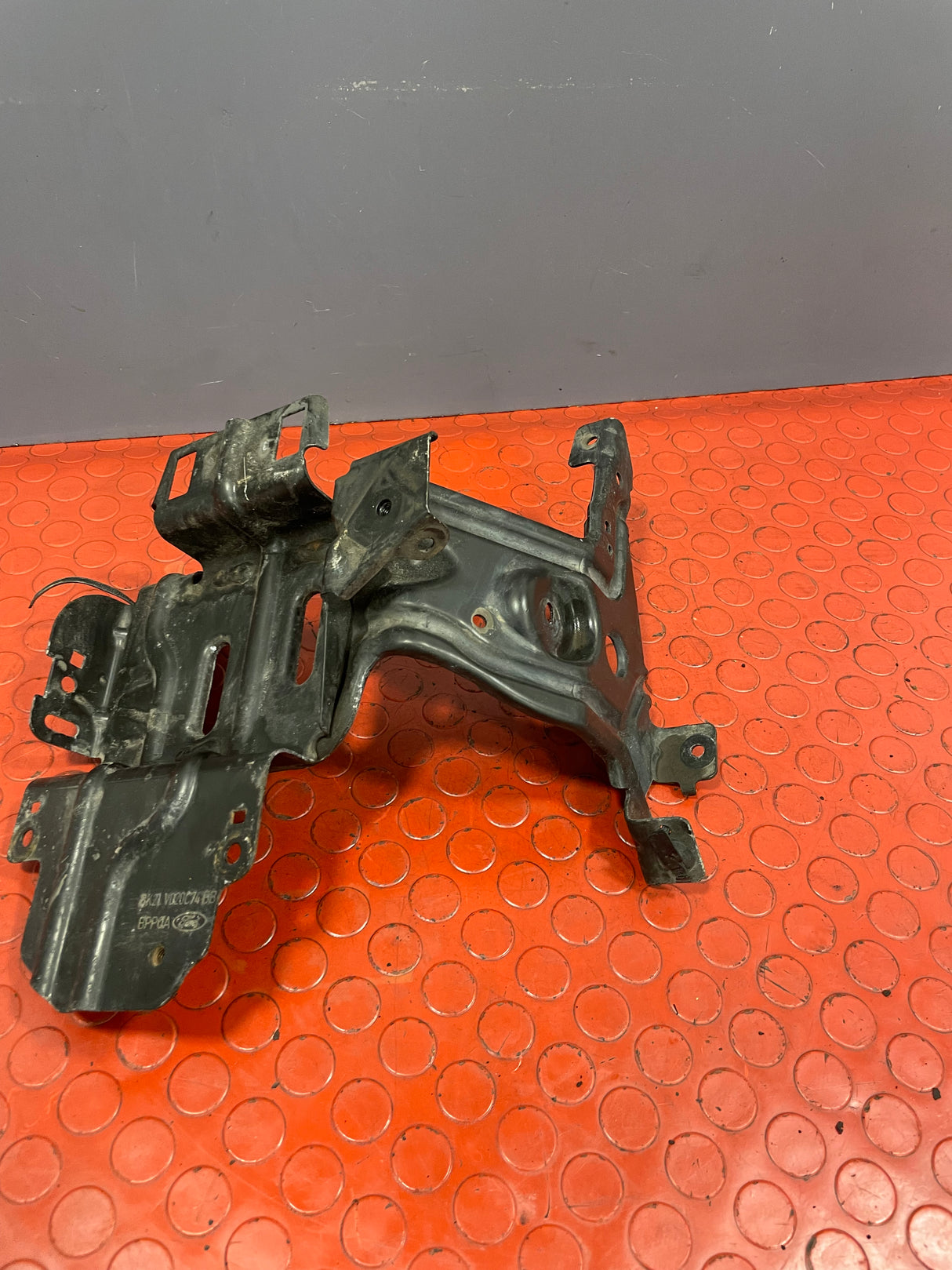 Ford Transit ABS PUMP BRACKET 2013-2018 P/N BK21V020C74BB