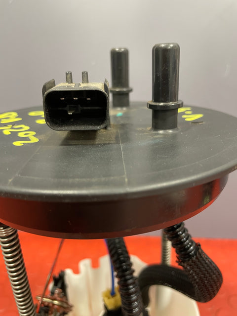 Saic Maxus Deliver 9 FUEL TANK SENDING UNIT RWD 2020-On P/N C00075208
