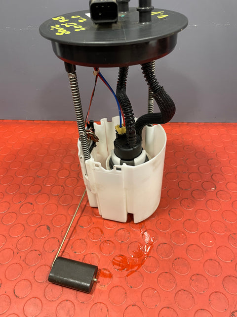 Saic Maxus Deliver 9 FUEL TANK SENDING UNIT RWD 2020-On P/N C00075208