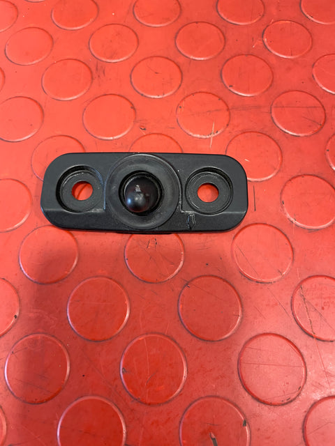 Vauxhall Vivaro/Citroen Dispatch/ Peugeot Expert/Toyota Proace SLIDING DOOR BOTTOM CENTRE PIECE Passenger's Side 2016-2024 P/N 9808073980