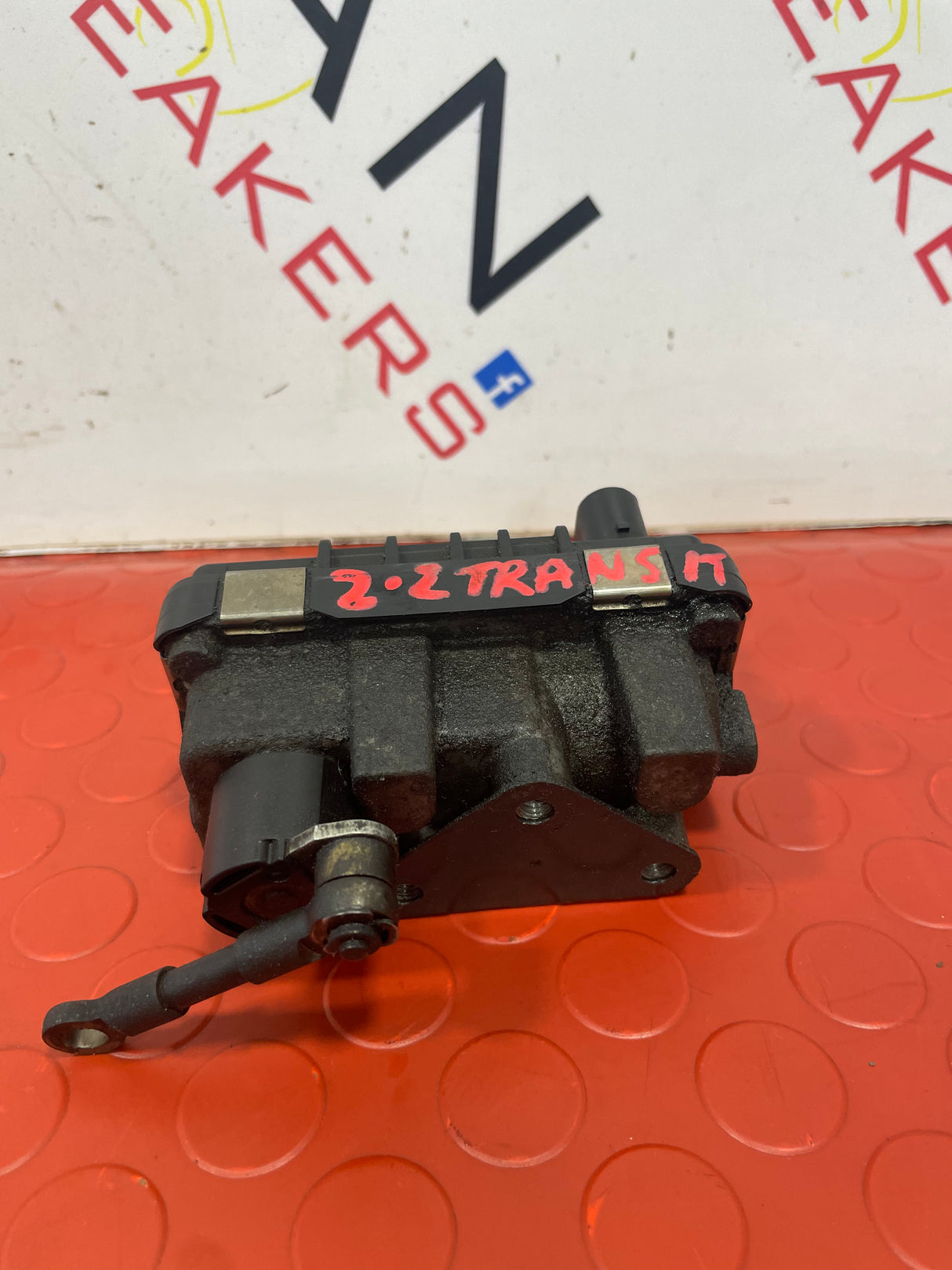 Ford Transit ELECTRONIC TURBOCHARGER ACTUATOR 2.2 (G-88 / 09103 L2) TDCI P/N 6NW009550