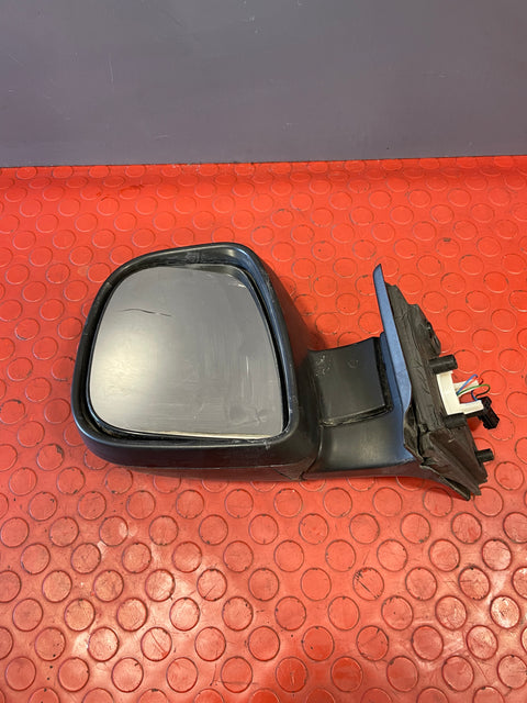 Citroen Berlingo/Peugeot Partner PASSANGER SIDE WING MIRROR (DAMAGED) 2013-2018 P/N9680557880