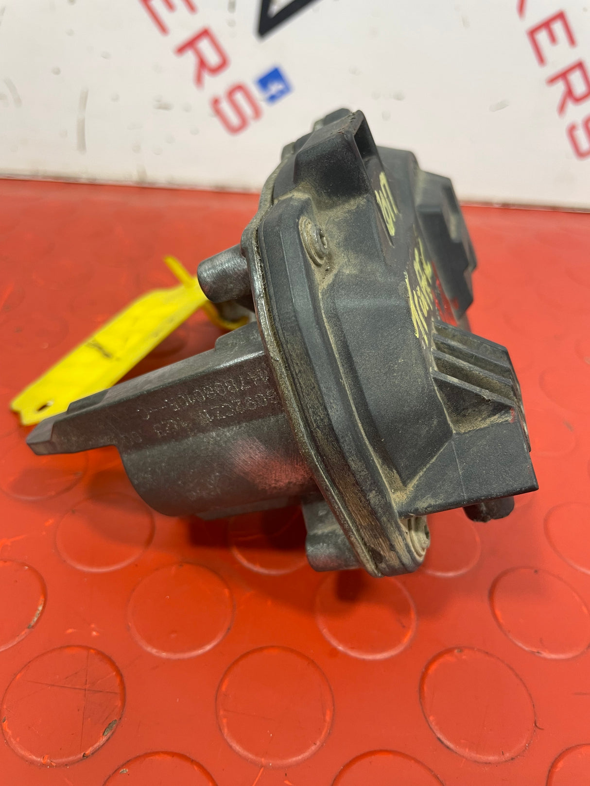 Renault Trafic EXHAUST CONTROL MOTOR (EGR) 1.6 2016 P/N 147008010R