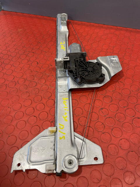 Citroen Berlingo/Peugeot Partner DRIVER SIDE FRONT DOOR WINDOW REGULATOR WITH MOTOR (6 PIN) 1.6 2008-2018 P/N 9802389180