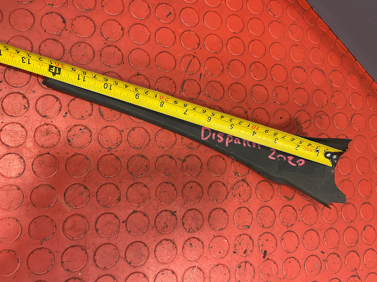 Vauxhall Vivaro/Citroen Dispatch/Peugeot Expert/Toyota Proace/Fiat Scudo WINDSCREEN WEATHER STRIP SCUTTLE Driver's Side P/N 9812855077