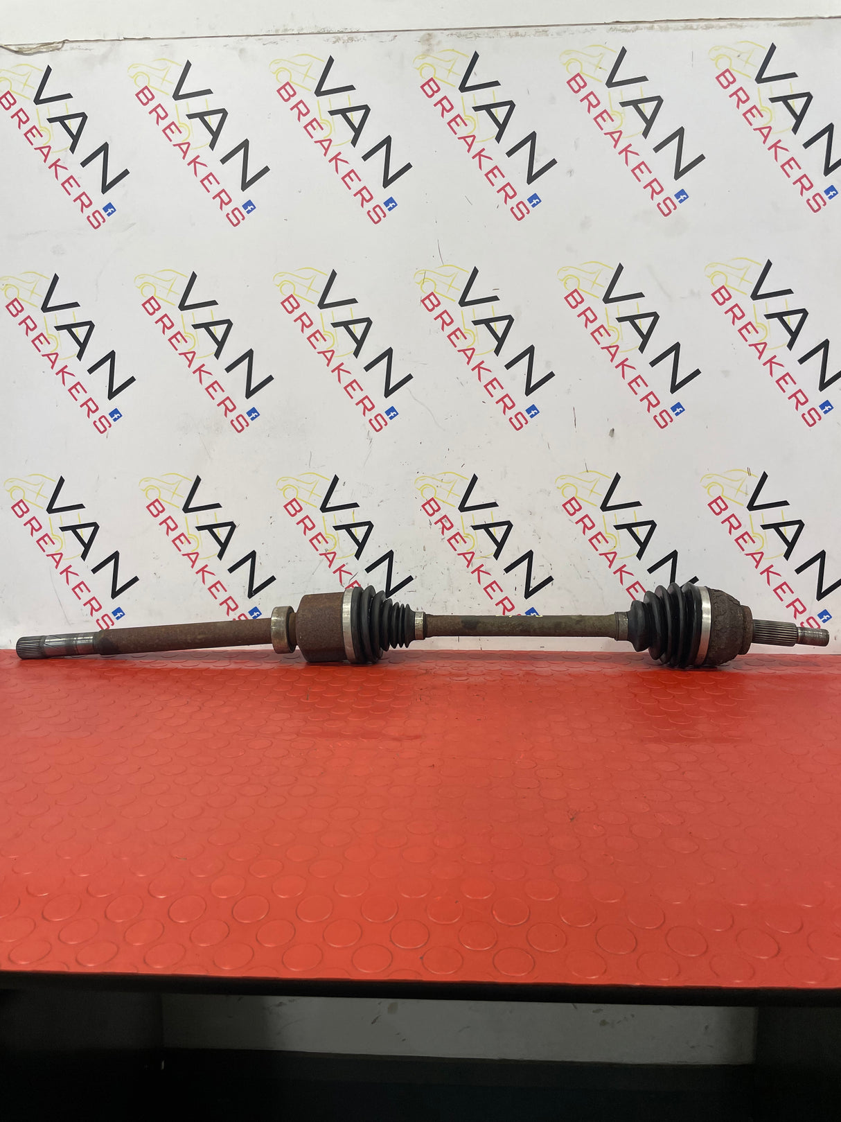 Renault Trafic/Vauxhall Vivaro/Nissan NV300 DRIVESHAFT Drivers Side 1.6 2014-2017 P/N 391005010R