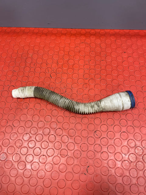 Citroen Berlingo/Peugeot Partner WINDSCREEN WASHER RESERVOIR PIPE w/ CAP 2008-2018 P/N 9637915780