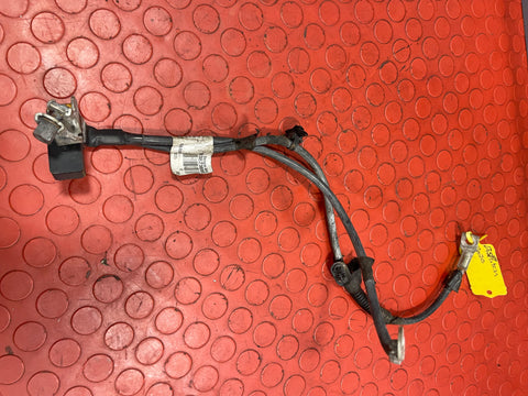 Vauxhall Vivaro/Citroen Dispatch/Peugeot Expert/Toyota Proace/Fiat Scudo NEGATIVE BATTERY TERMINAL w/ CHARGE STATUS MODULE 2016 on P/N 9838238880