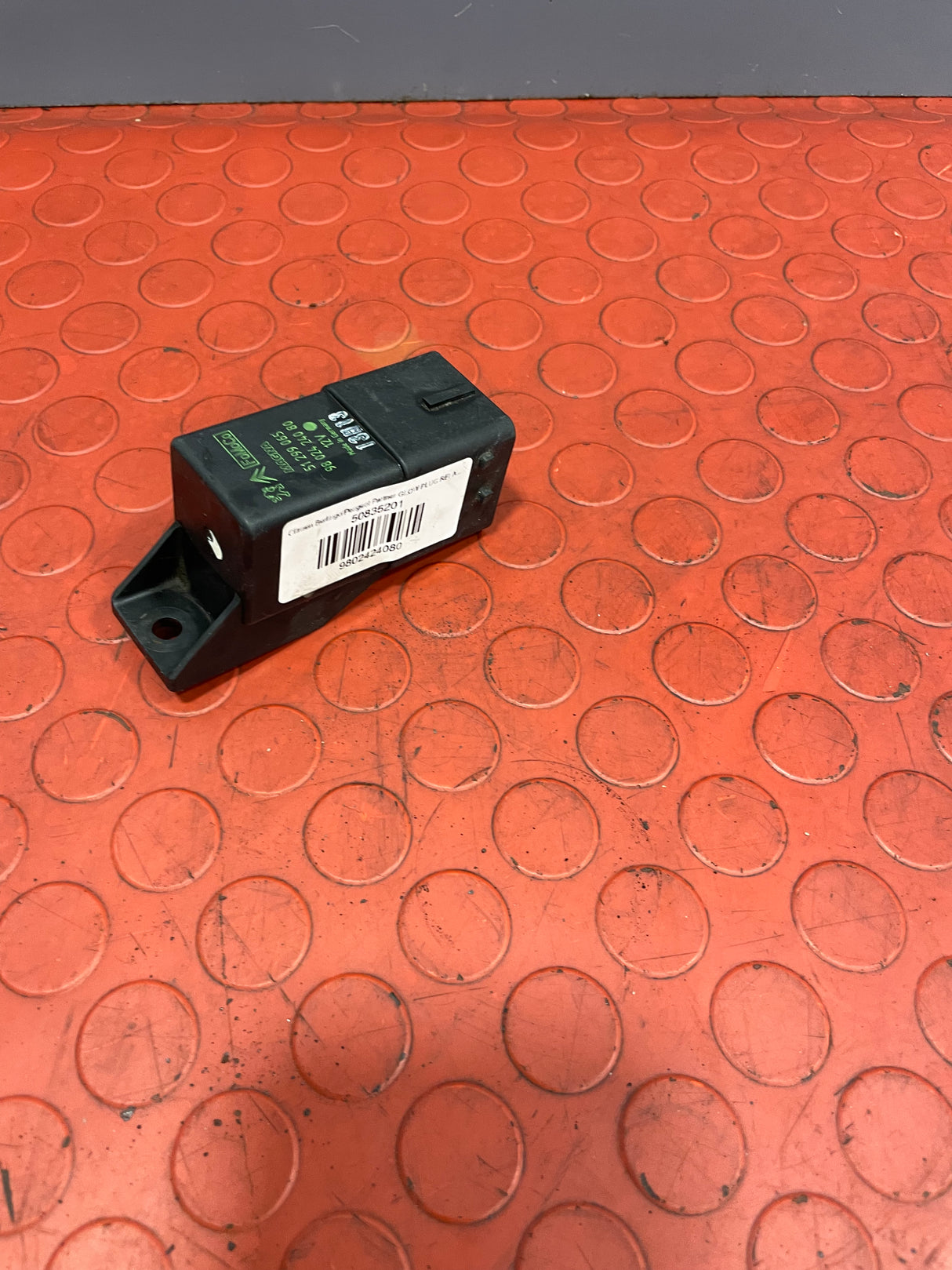 Citroen Berlingo/Peugeot Partner GLOW PLUG RELAY (8Pin) 2011-2018 P/N 9802424080