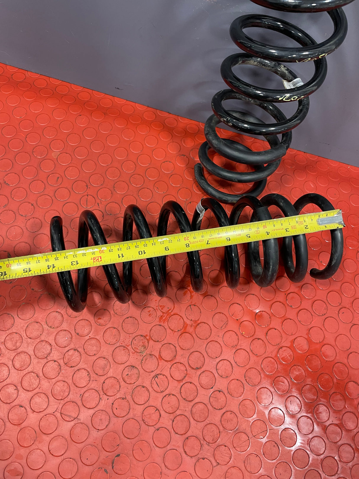 Citroen Berlingo/Peugeot Partner/Vauxhall Combo/Toyota Proace City REAR COIL SPRING PAIR 2019-2024 P/N 9824534080 - 1