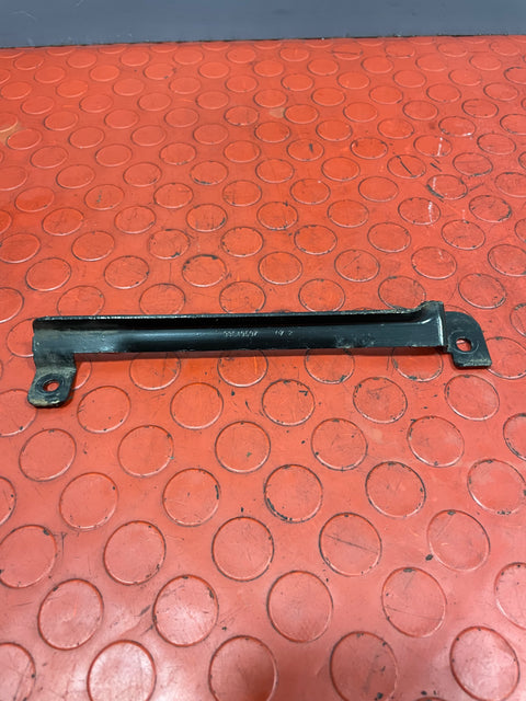 Vauxhall Vivaro/Citroen Dispatch/Peugeot Expert/Toyota Proace/Fiat Scudo BATTERY HOLDER BRACKET 1.5 2016-2024 P/N 98049597