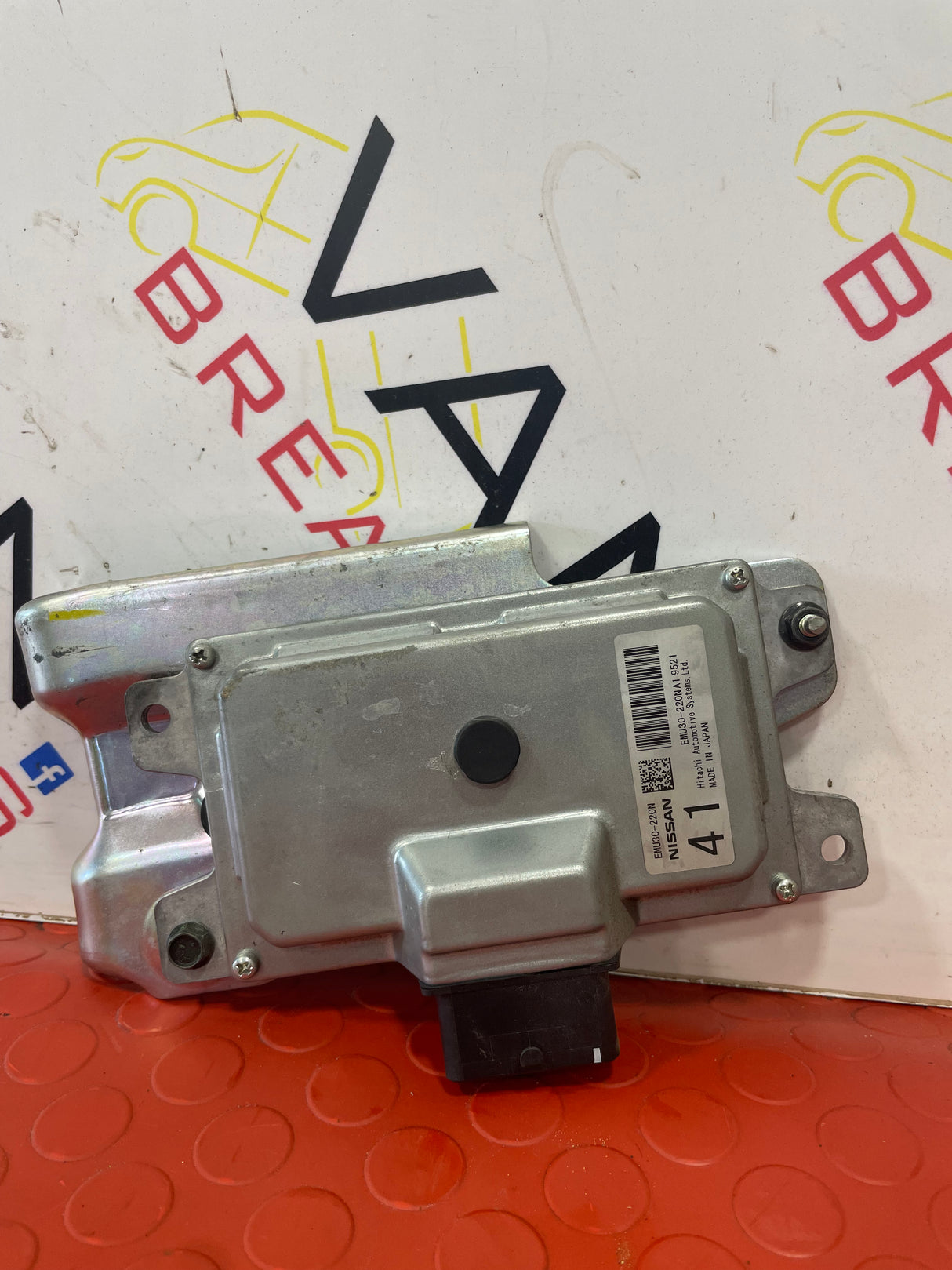 Nissan Navara 2.3 ECU MODULE 2018 P/N EMU30220NA1