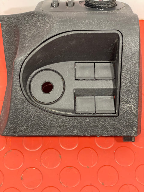 Citroen Berlingo/Peugeot Partner/Vauxhall Combo/Toyota Proace City LIGHT SWITCH AND SURROUND 2019-2024 P/N 9823887977-0 / 9818377077