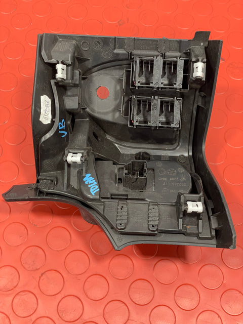 Citroen Berlingo/Peugeot Partner/Vauxhall Combo/Toyota Proace City LIGHT SWITCH AND SURROUND 2019-2024 P/N 9823887977-0 / 9818377077