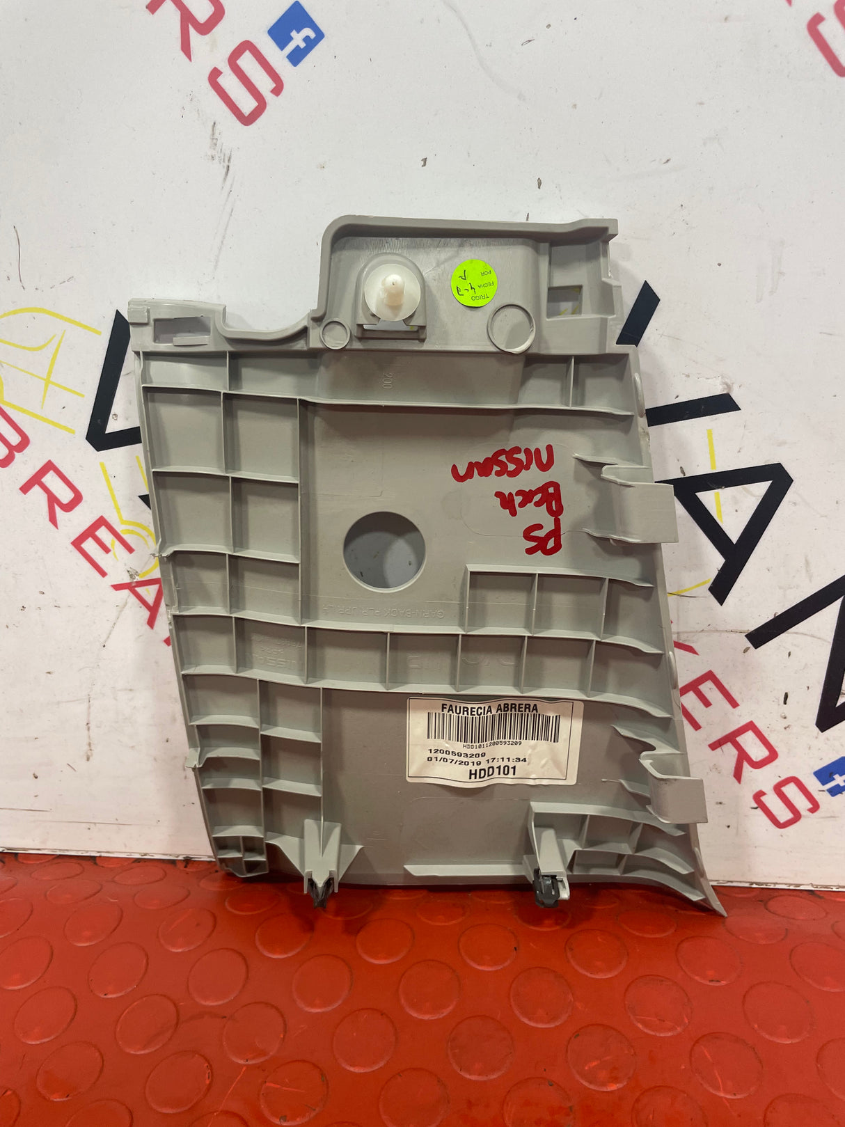 Nissan Navara P/S REAR PILLAR TRIM 2015-2024 P/N 769374KJ2A