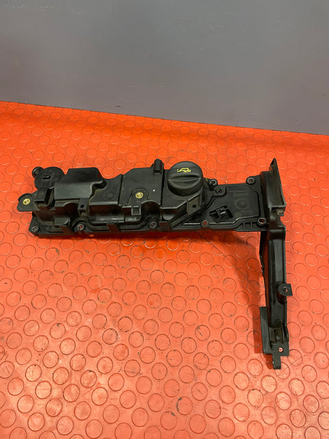 Citroen Berlingo/Peugeot Partner CYLINDER HEAD / VALVE COVER 2013-2018 1.6 HDi P/N 9688939180