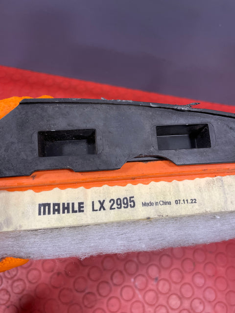 Citroen Berlingo/Peugeot Partner AIRBOX TOP COVER With AIR FILTER 1.6 HDi 2016 P/N 9673061080