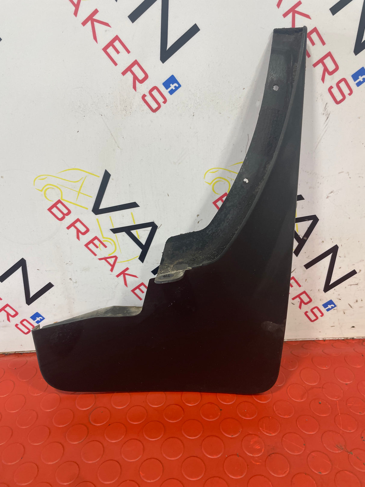 Nissan Navara D/S REAR MUD FLAP 2015-2024 P/N 638504JB0A