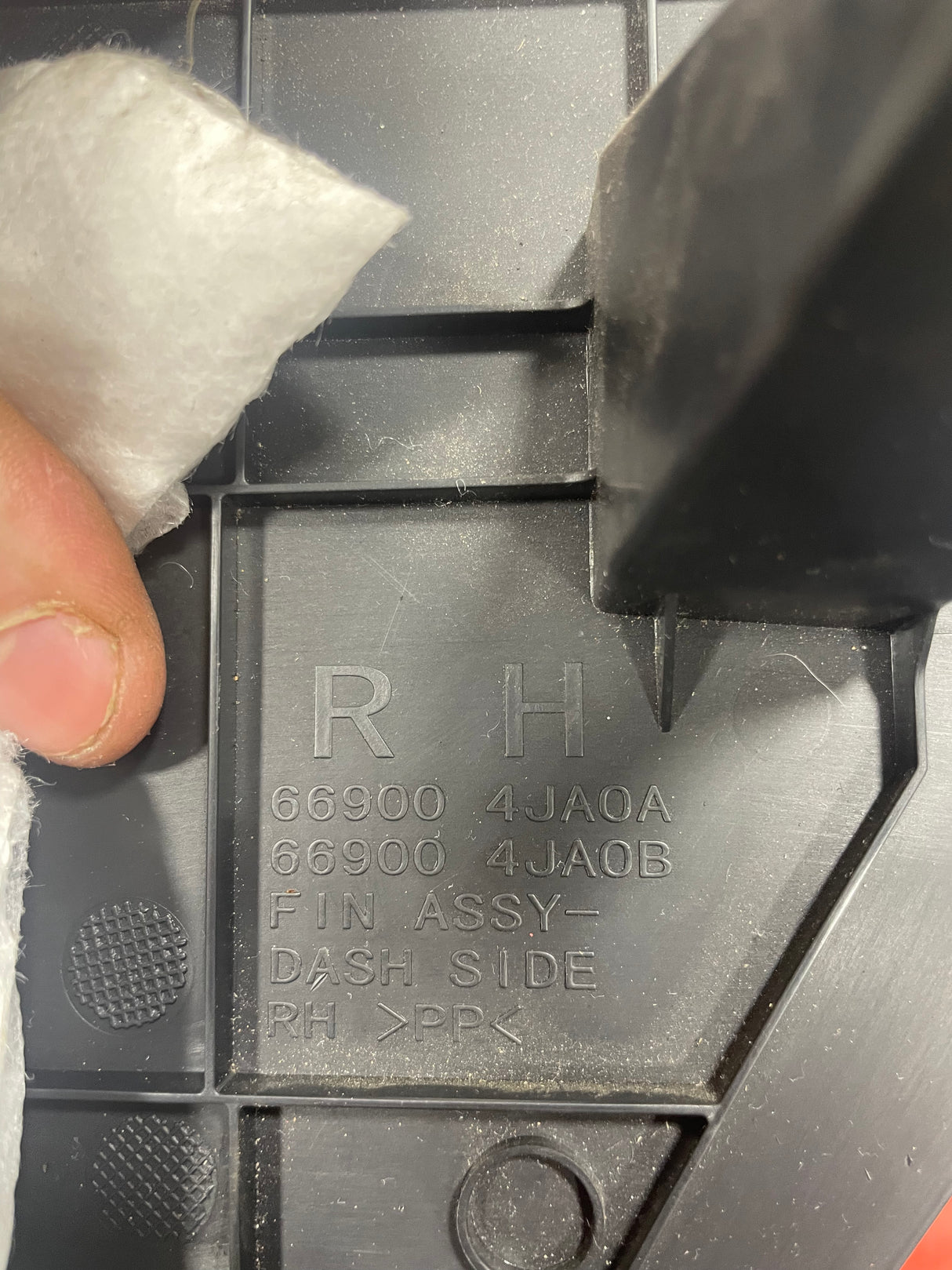 Nissan Navara D/S DASH FINISHER TRIM 2015-2024 P/N 669004JA0A