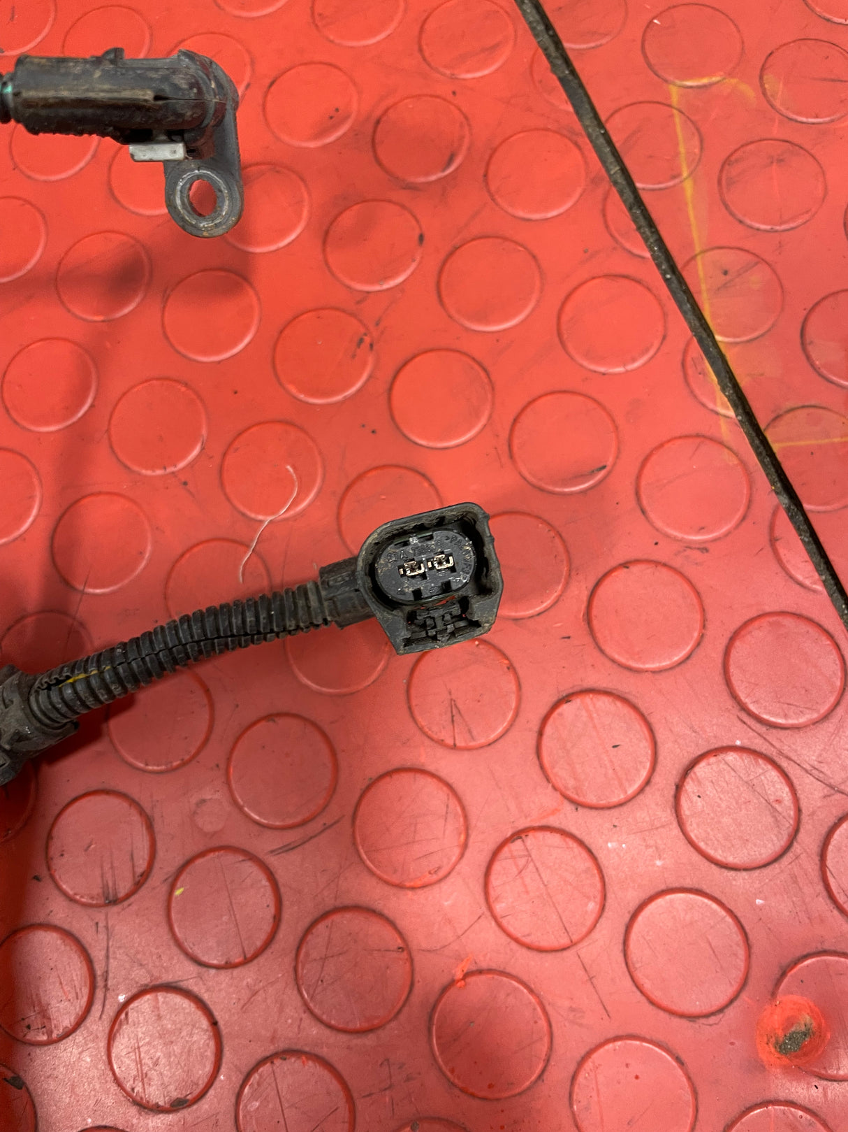 Peugeot Partner/Citroen Berlingo/Vauxhall Combo/Toyota Proace City REAR BRAKE ABS LOOM w/ SENSOR Passenger's Side 2019-2024 P/N 9828045780